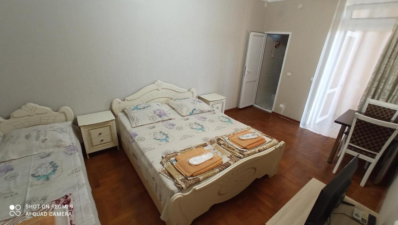 Samira Hotel Gagra Exterior photo