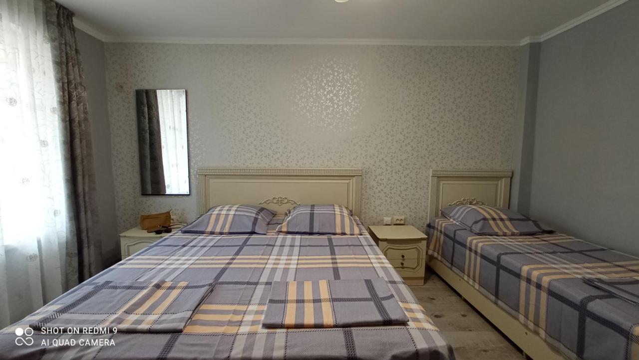 Samira Hotel Gagra Exterior photo
